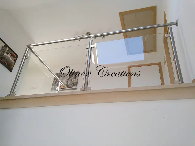 Garde corps en verre