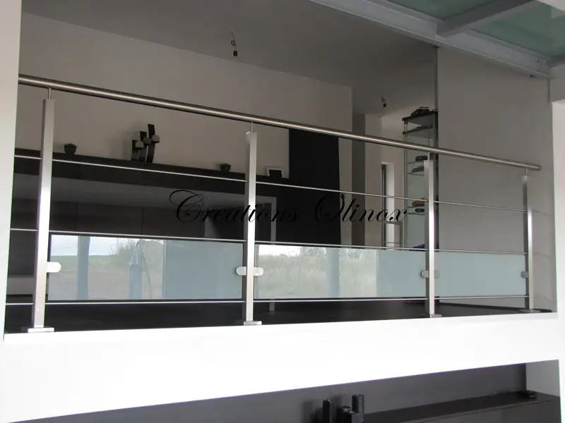 Garde corsp Inox bross&eacute; sous bassement verre Opalin