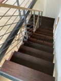 Escalier structure métal brut