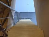 Escalier limon central inox