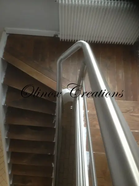 Garde corps sur escalier modernis&eacute;