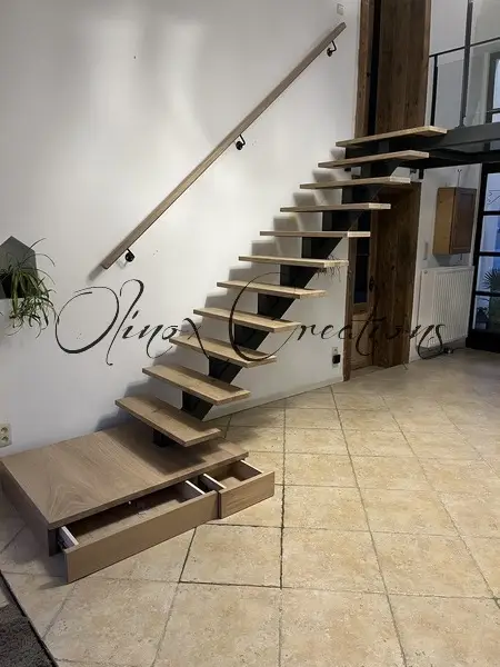 Escalier limon central